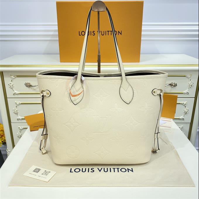 2025224M4568510383042