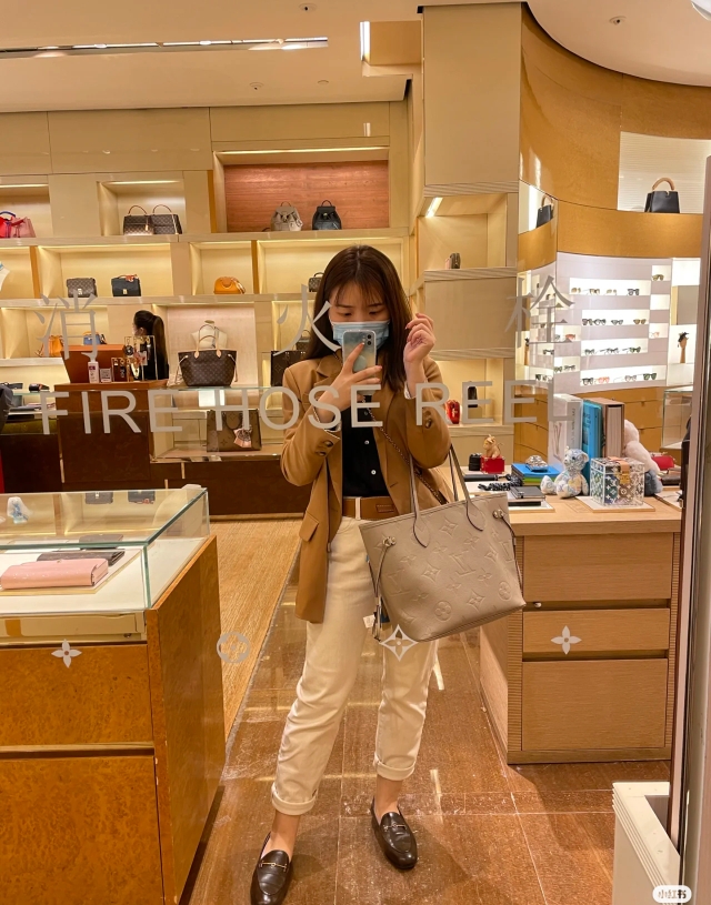 2025224M4568611518242