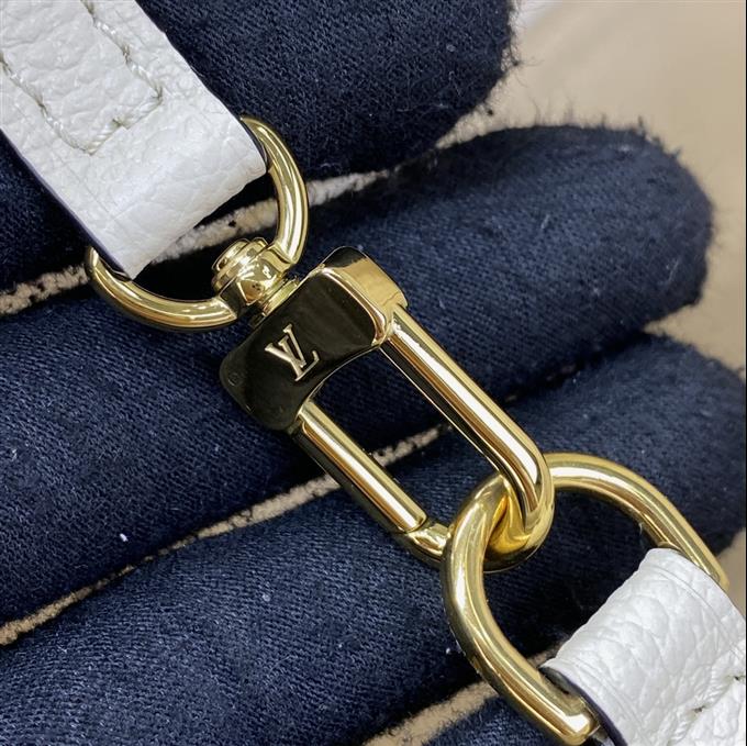 2025224M46676103826623