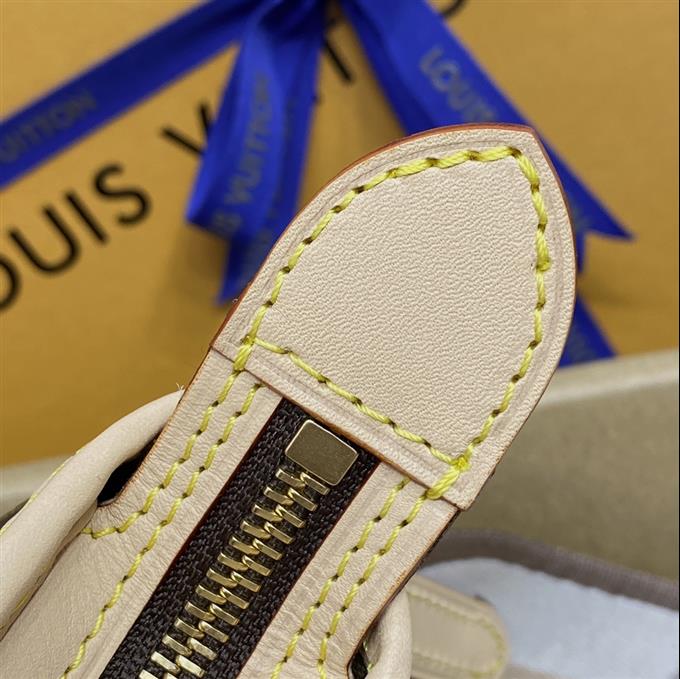 2025224M46705103826810