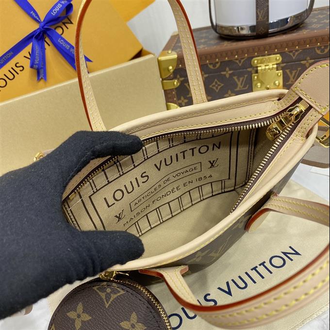 2025224M46705103826826