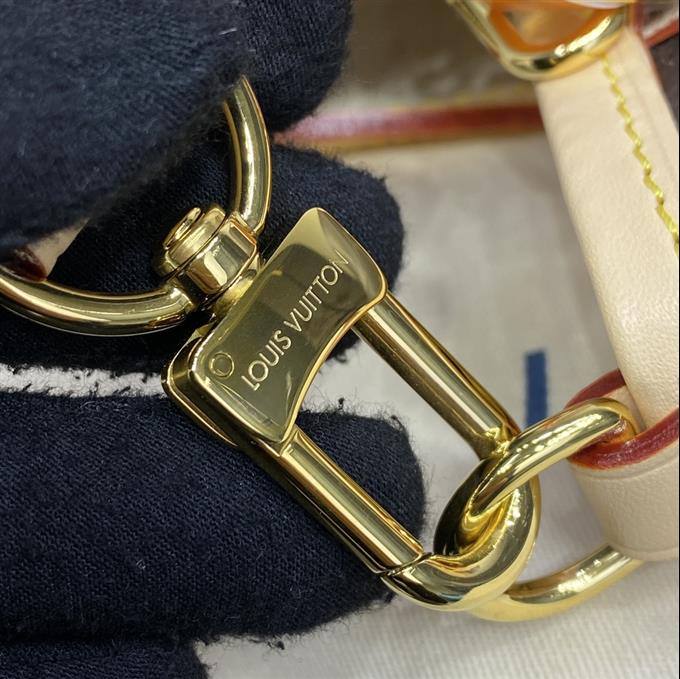 2025224M46705103826920