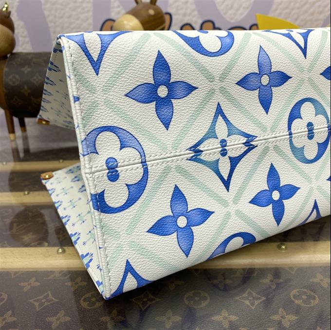 2025224M1126210053564