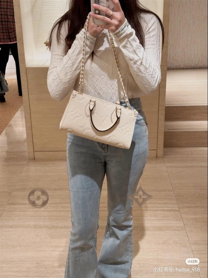 2025224M236981010264