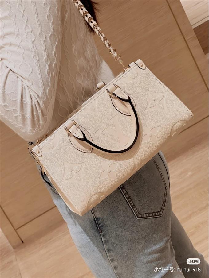 2025224M236981010279