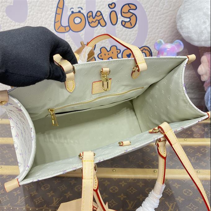 2025224M2470810054755