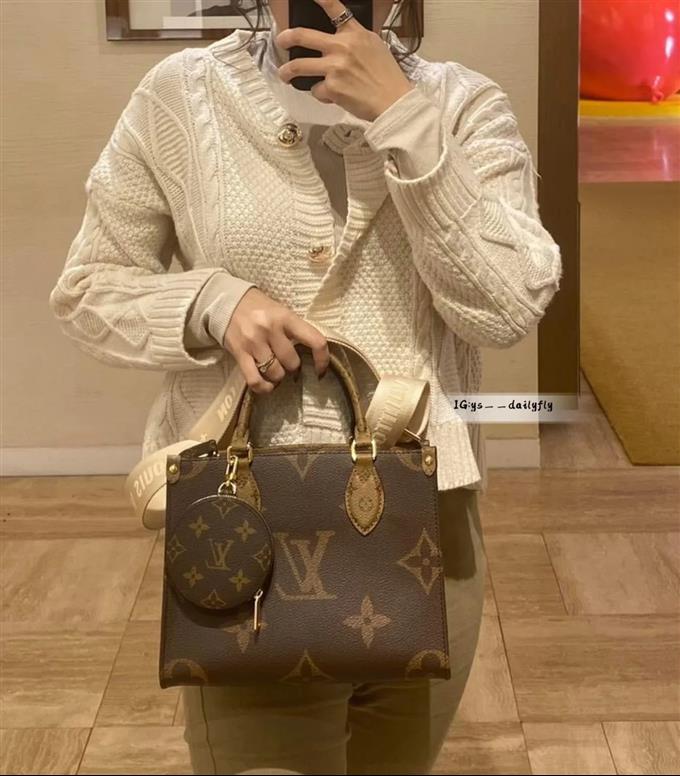 2025224M46373102555102