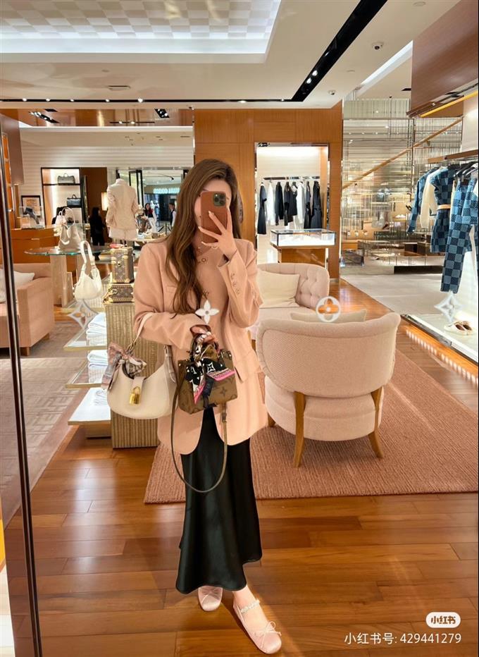 2025224M4683910262405