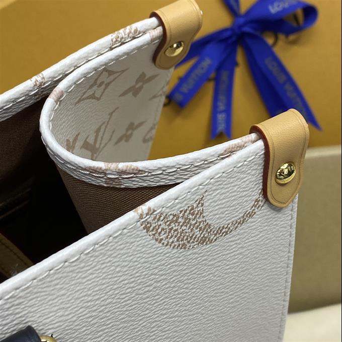 2025224M46912102554204