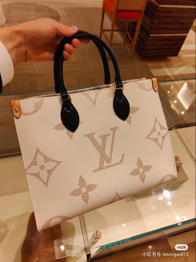 2025224M469121026052