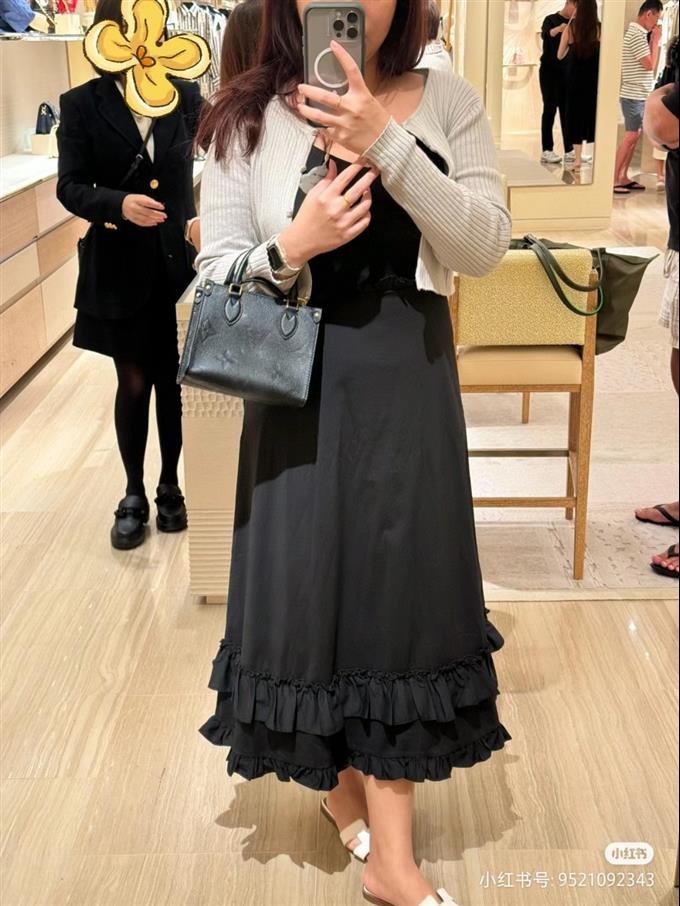 2025224M46993102559595