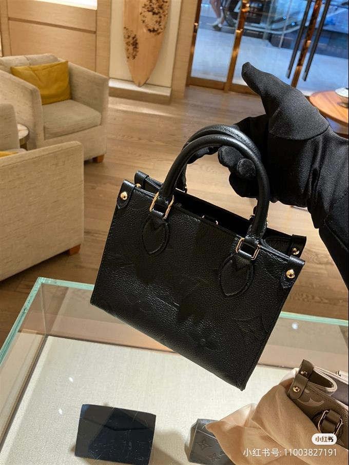 2025224M46993102559641