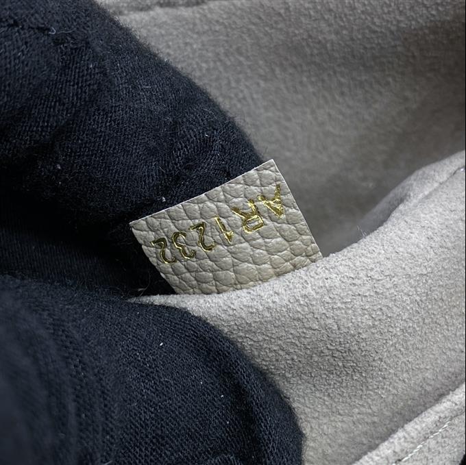 2025224M47054102552607