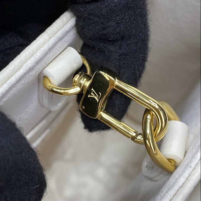 2025224M47115102552670