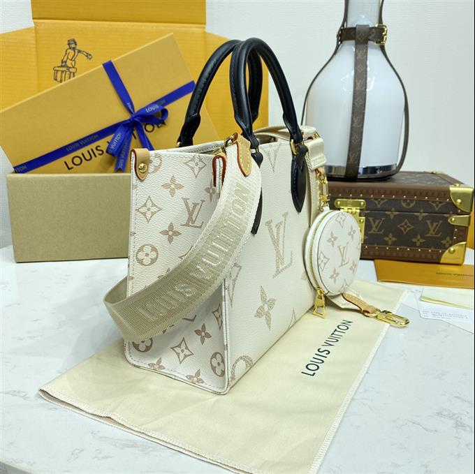 2025224M24533102554725