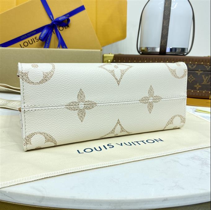 2025224M24533102554741