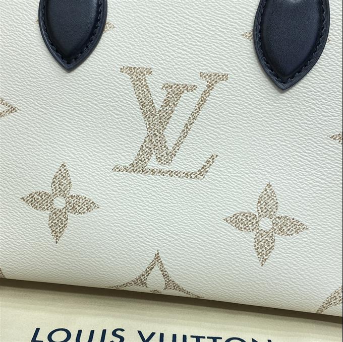 2025224M24533102554772