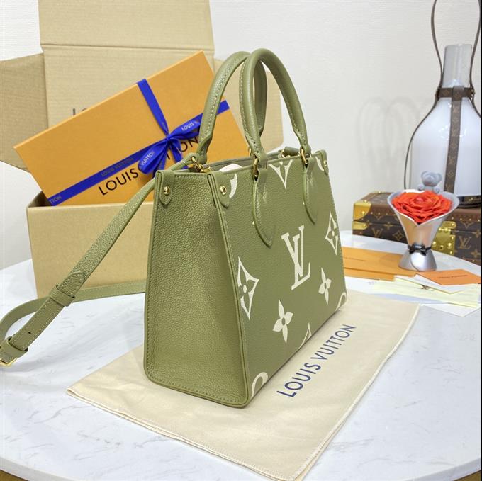 2025224M4565310255722