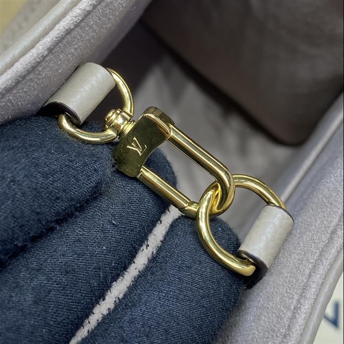 2025224M45779102558484