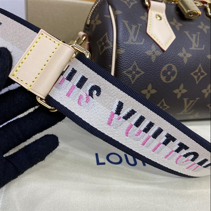 2025224M46234223652232