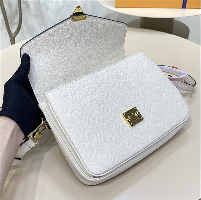 2025224M4655222246834