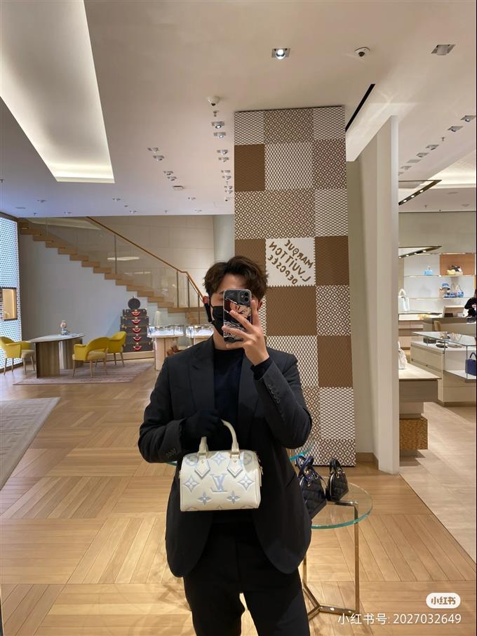 2025224M4688322243674