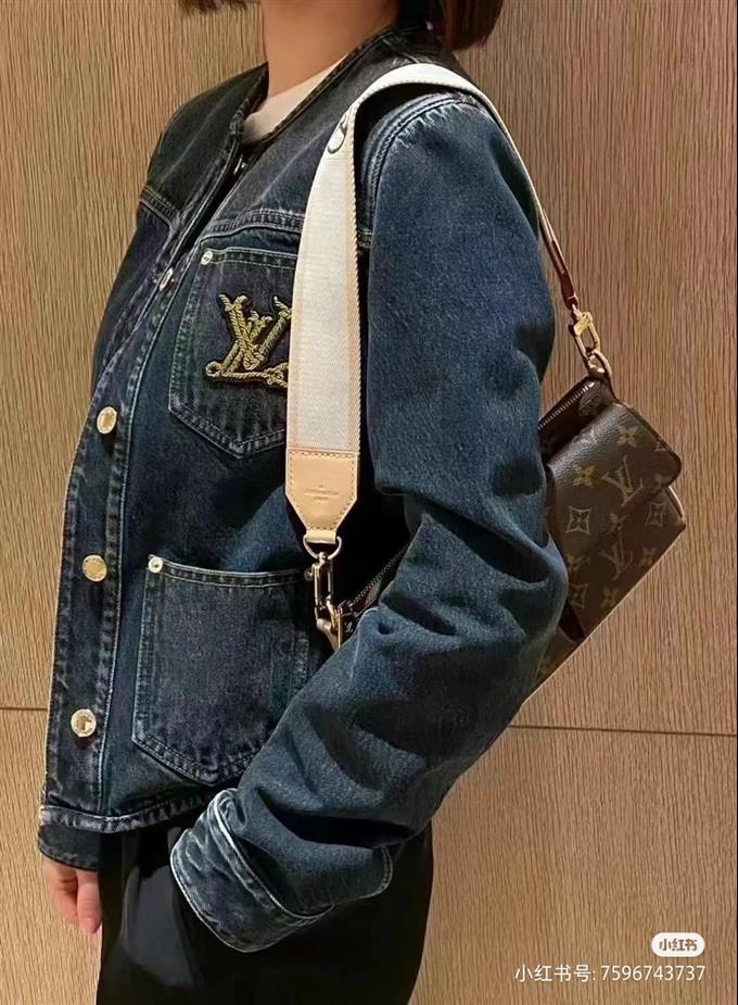 2025224M46999215747319