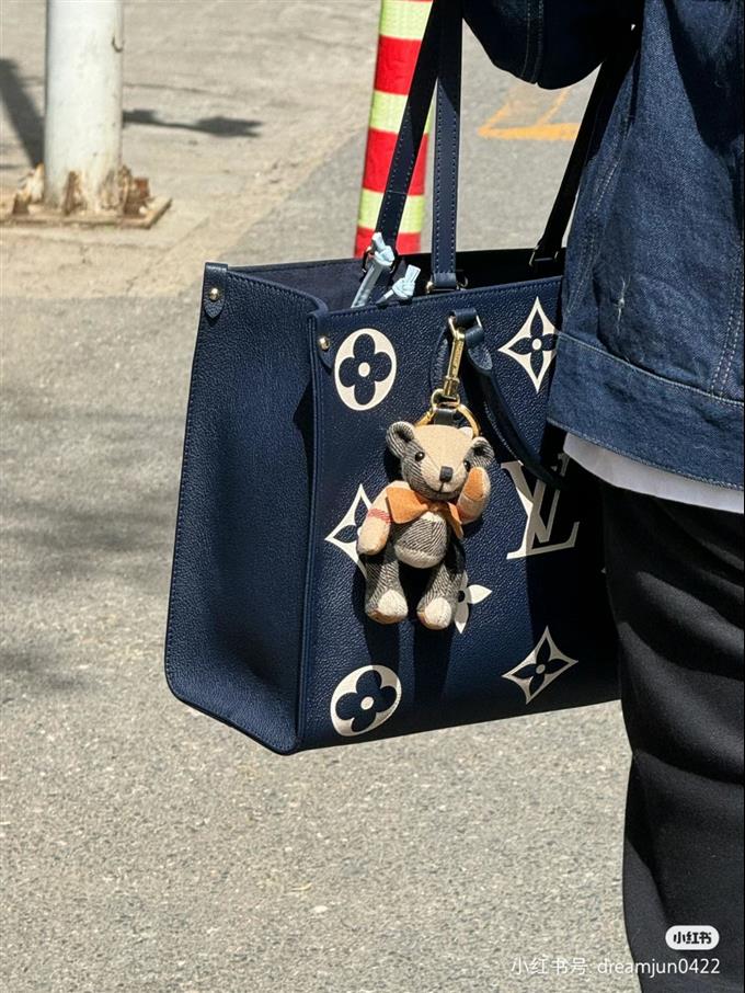 2025224M47084222428124