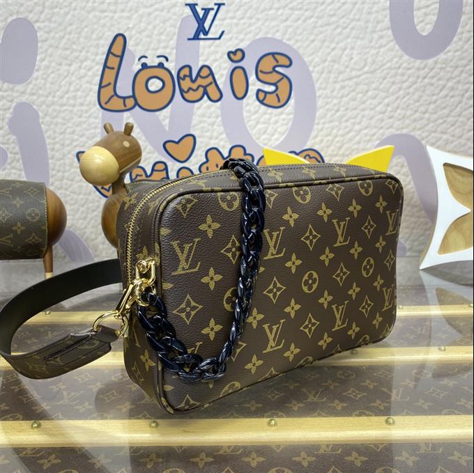 2025224M47522215745682