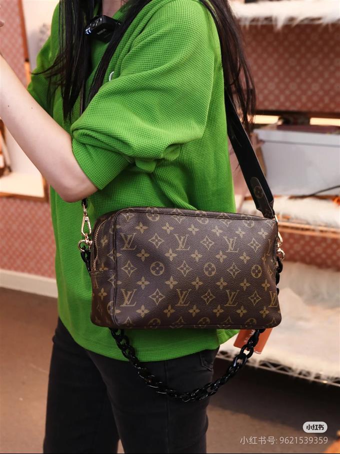 2025224M47522215746838