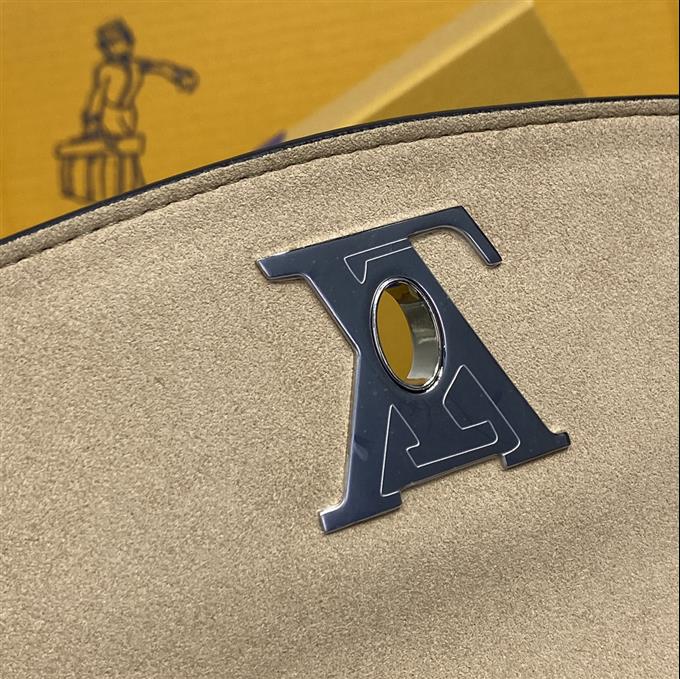 2025224M5393722248703