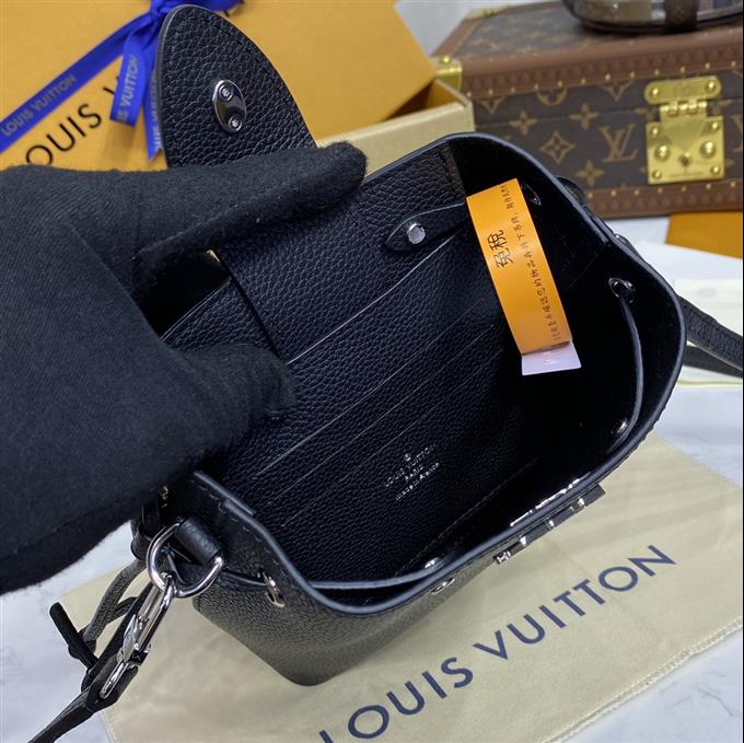 2025224M6870922249393