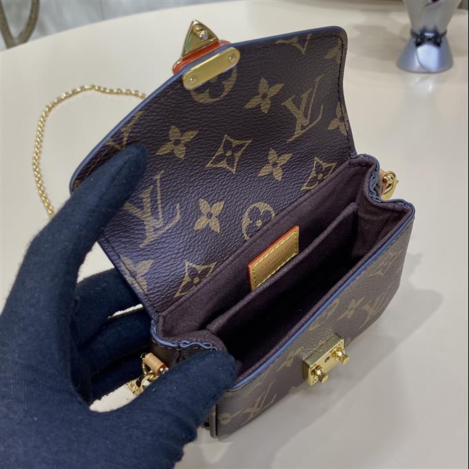 2025224M81267223657375