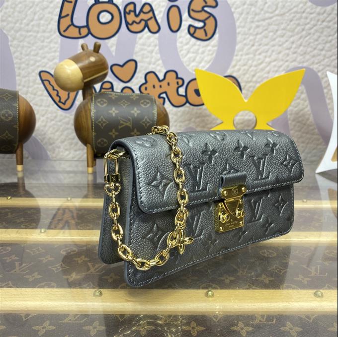 2025224M82637214939477