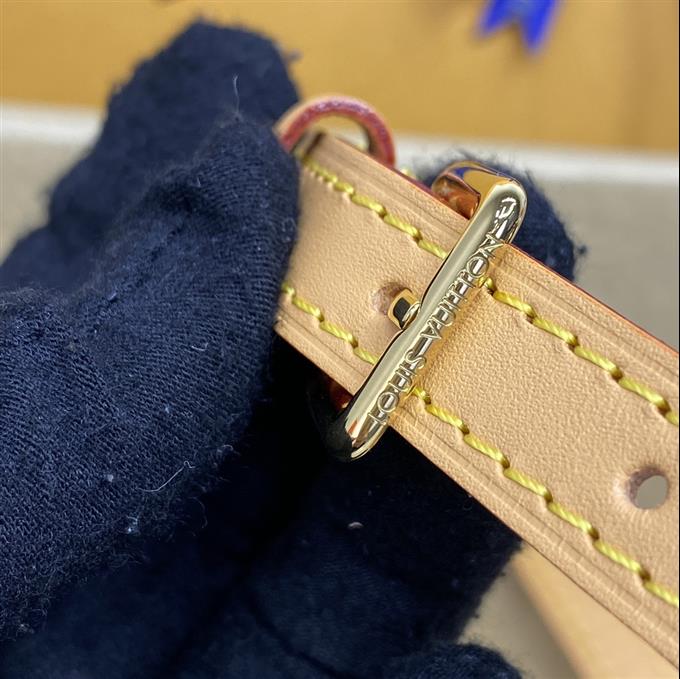 2025224M82717223657908