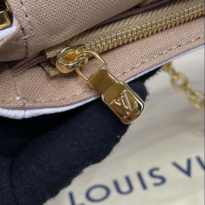 2025224M83091223658377