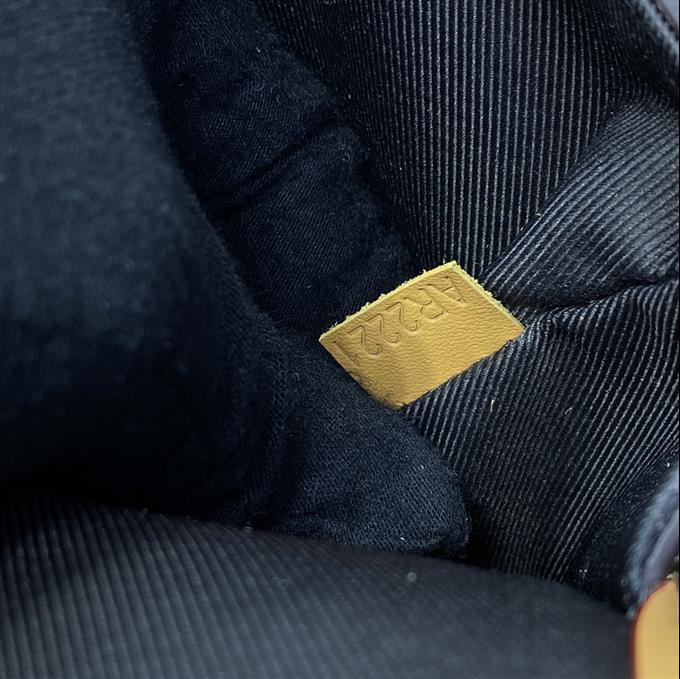 2025224M8329821574690