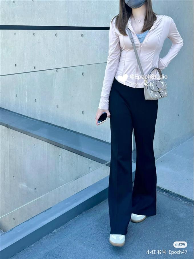 2025224M83300222411579