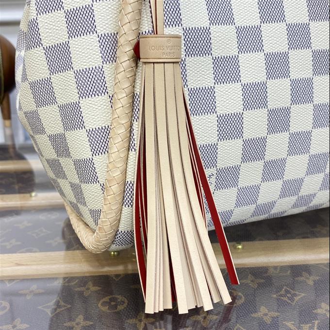 2025224N44027221515223