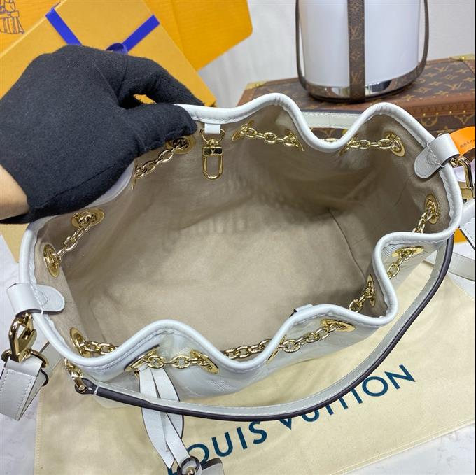 2025224M11283224348217