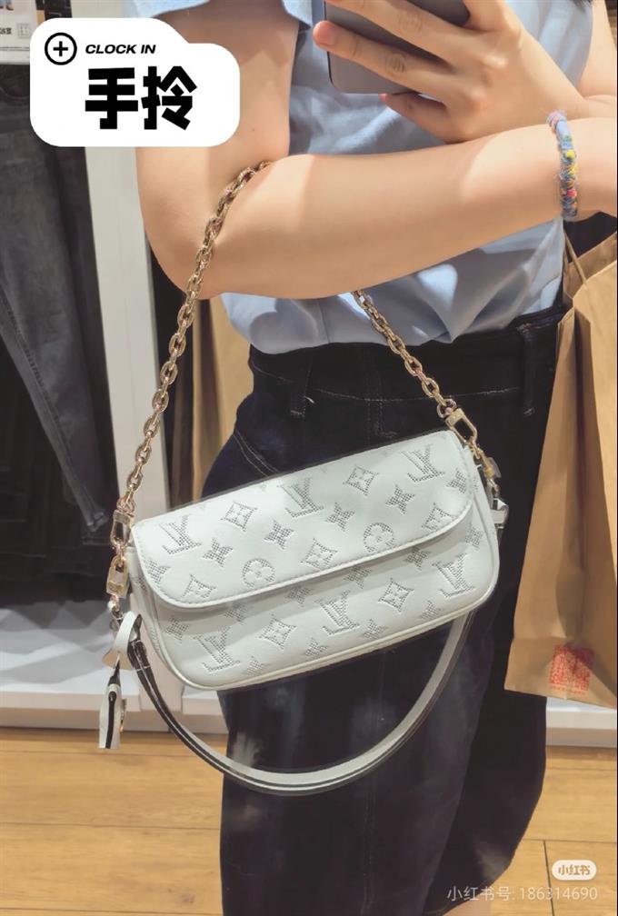 2025224M11299224347874