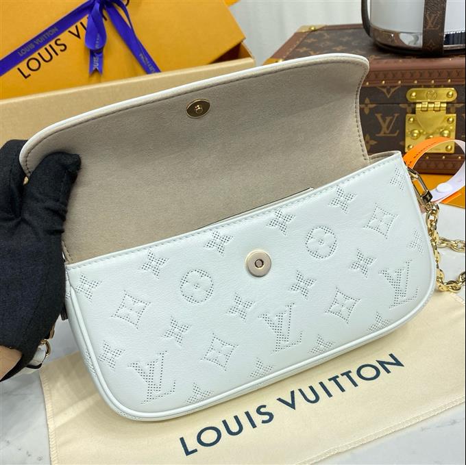 2025224M11299224348716