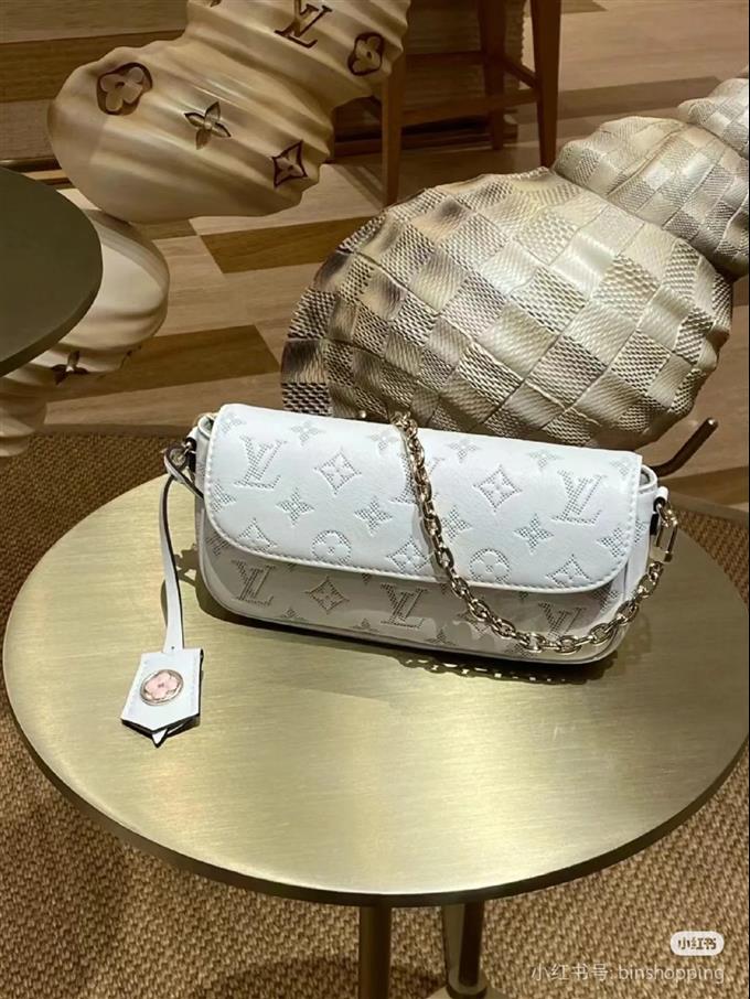 2025224M11299224351949