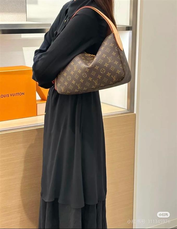 2025224M11952223711435