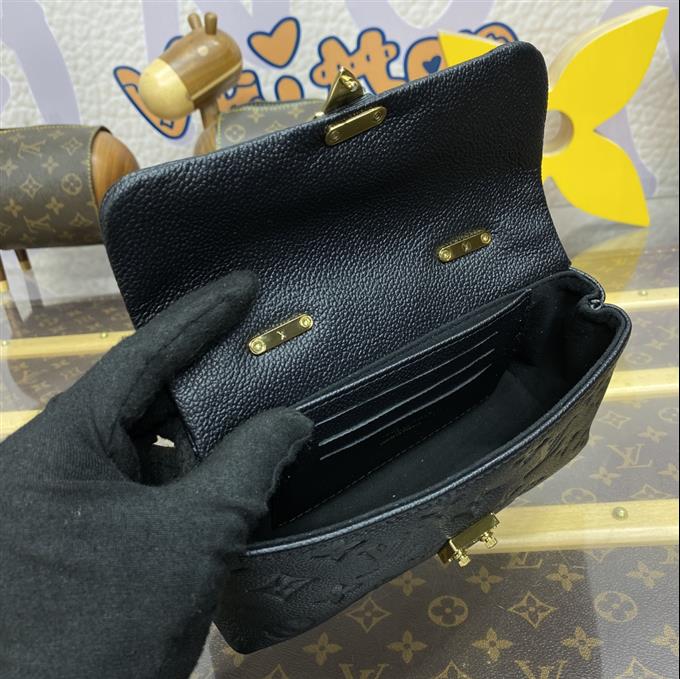 2025224M12144214938193