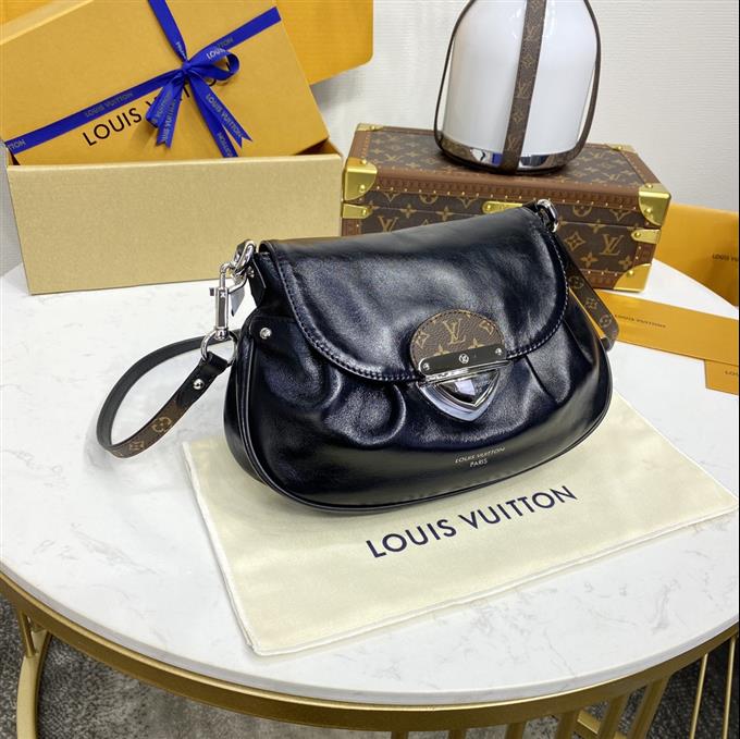 2025224M12192222413158