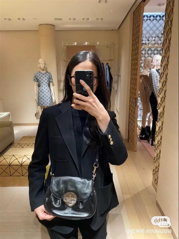 2025224M12192222437415