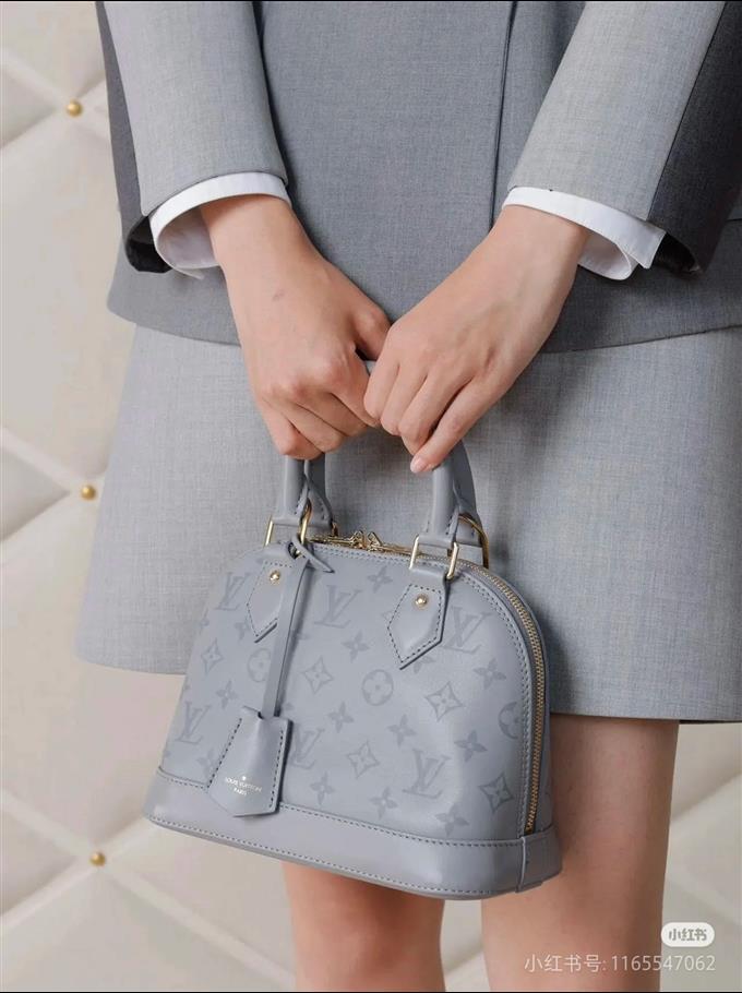 2025224M12561222436247