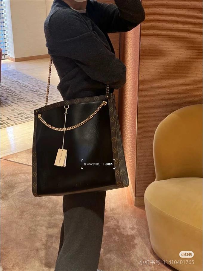 2025224M13137215748370