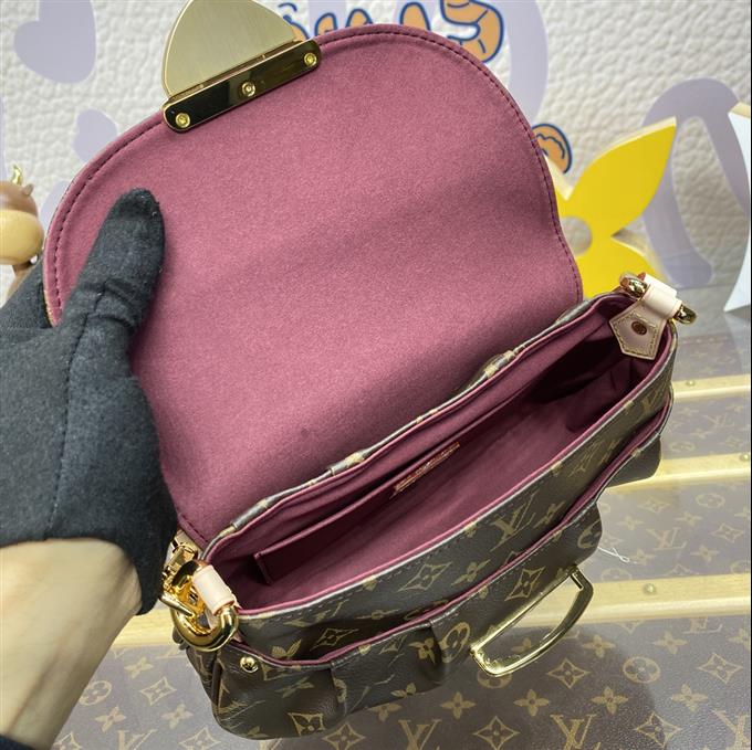 2025224M13617215745303